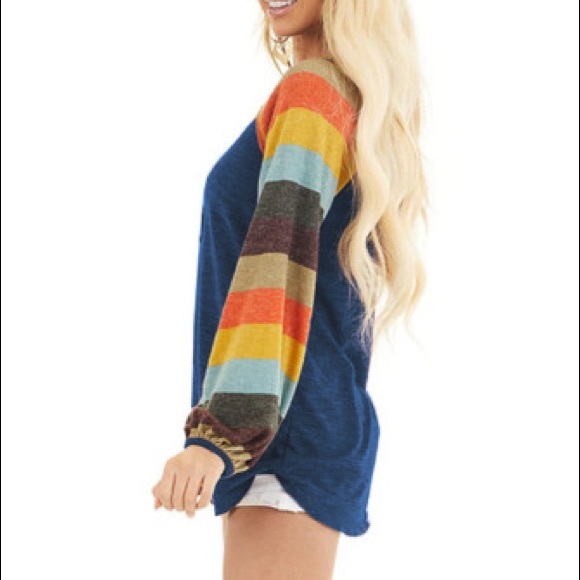 Multicolored balloon sleeves top - Picture 4 of 4